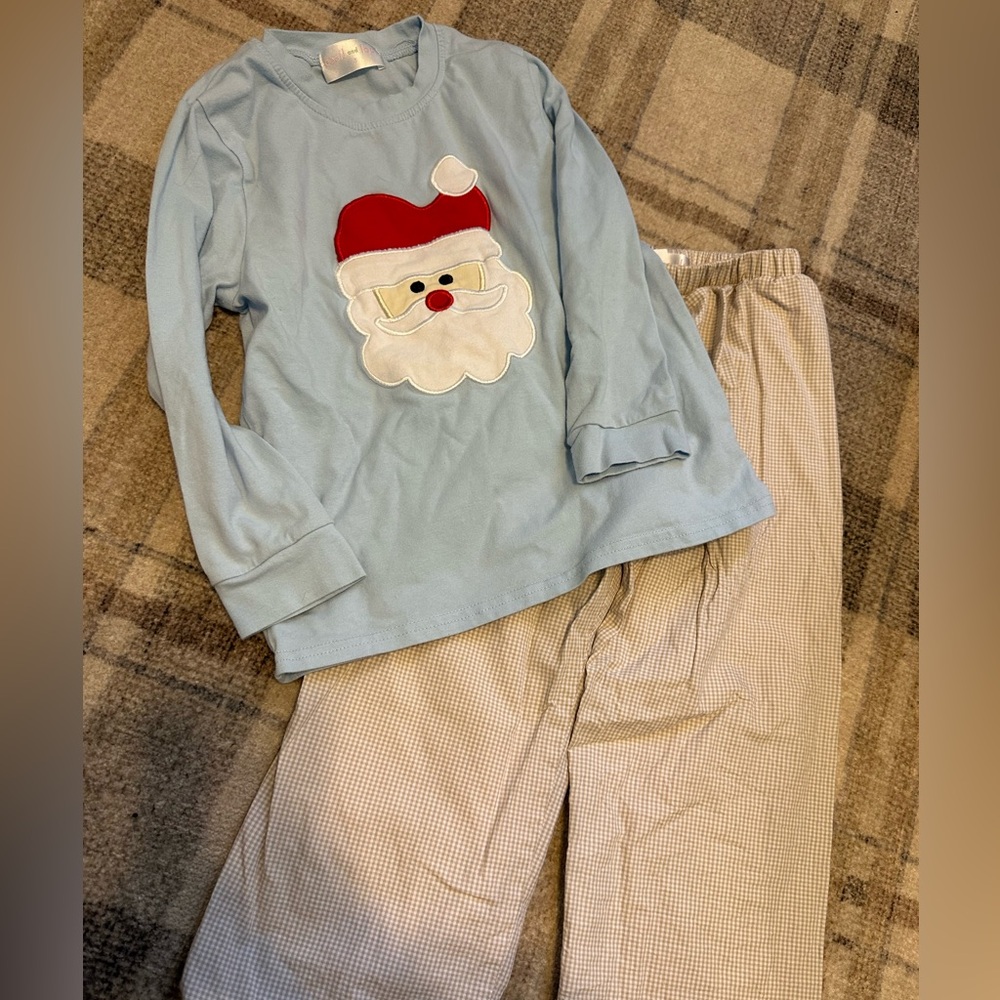 Sweet Santa pant set! Never worn.